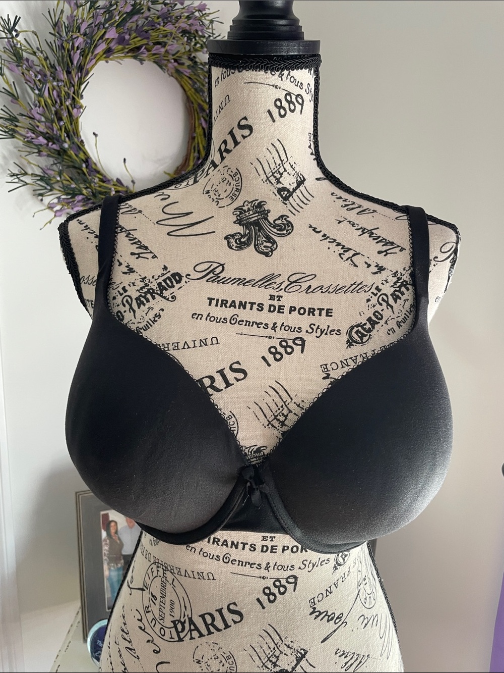 Victoria Secret’s Everyday Black Bra - 40 D Smooth, Light Support